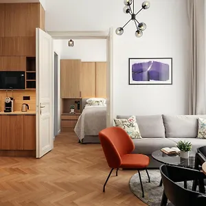 R16 Residences 5* פראג